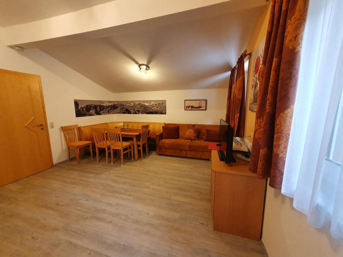 Glemmy Appartements Inkl Sommercard Viehhofen Zewnętrze zdjęcie